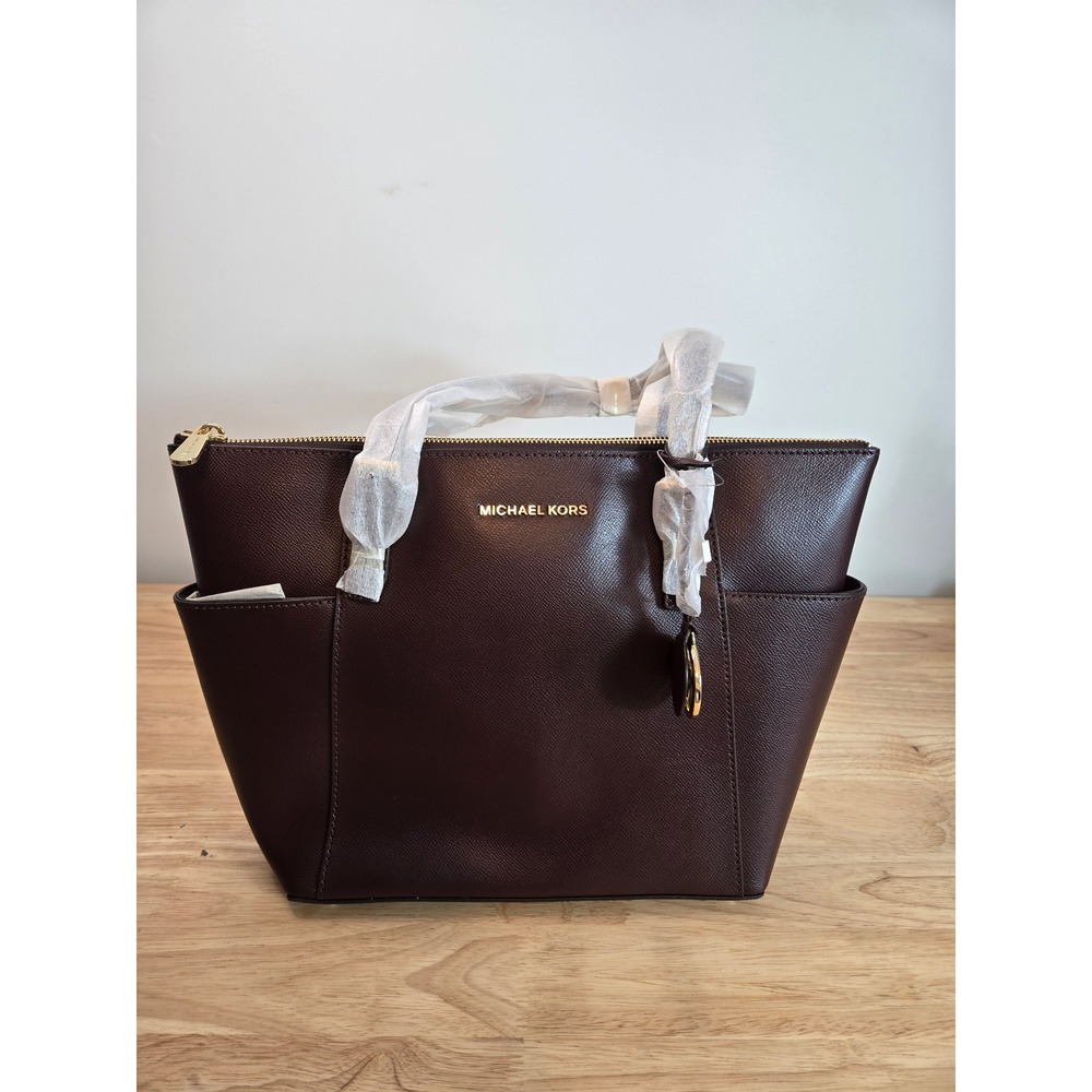 **Michael Kors Voyager Large Maroon Saffiano Leather Top-Zip Tote Bag NWOT**